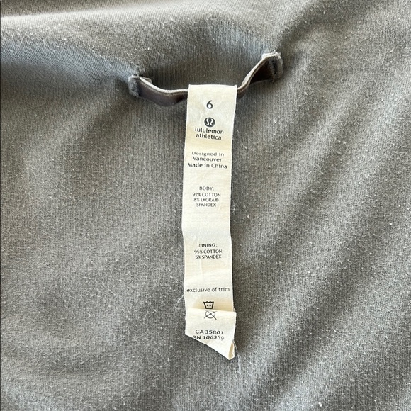 Lululemon Gray Coat - Picture 3 of 6